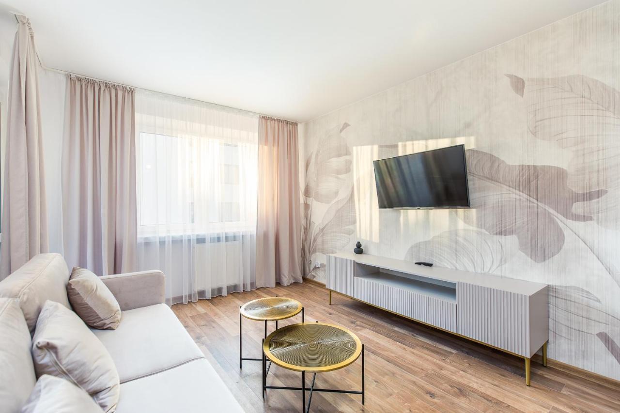 Spacious Modern - Wielicka - Bonarka Apartment Krakau
